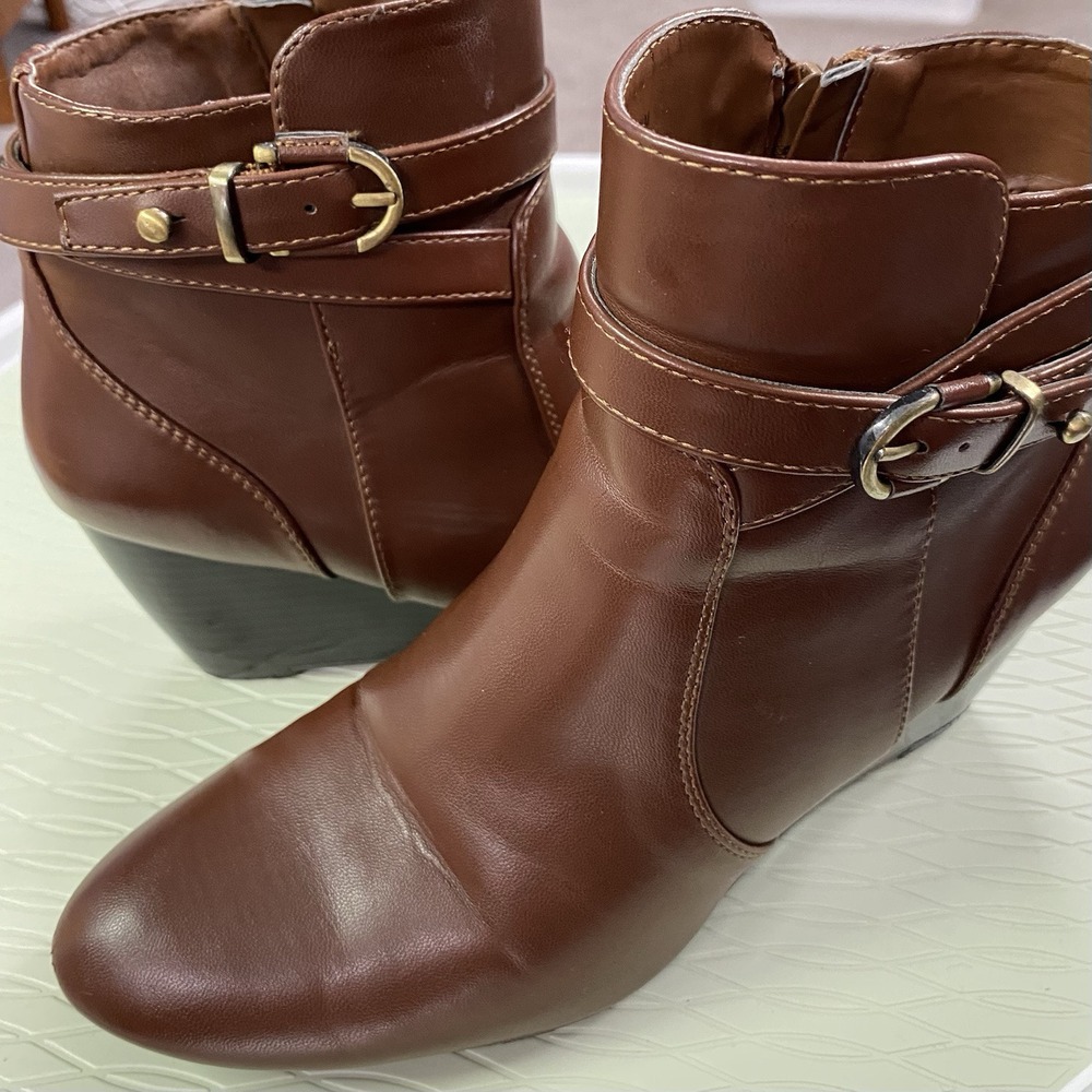 LC Lauren Conrad Angie Bootie Houseleek Hiker Faux-Fur Ankle Boots size 7.5M